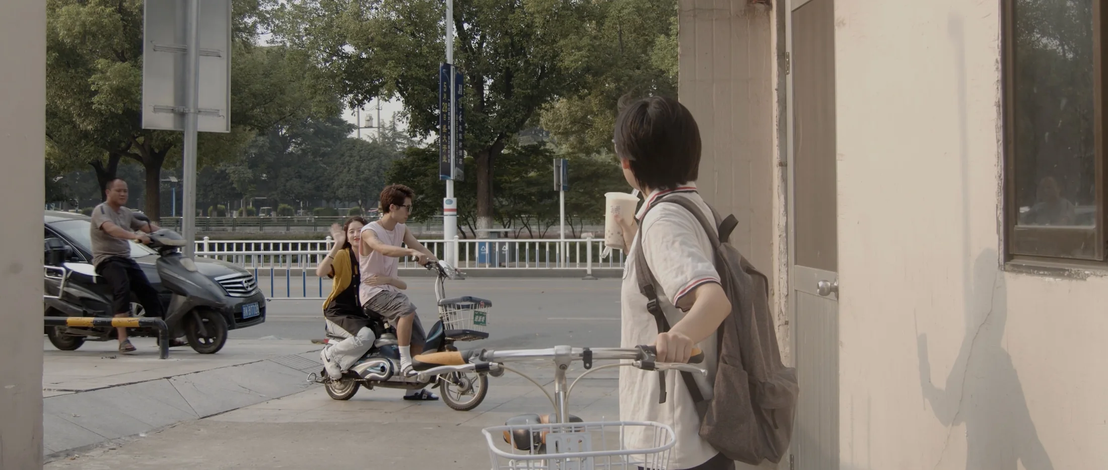 Xiao Yu still 10